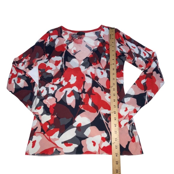 The Limited Floral Multi-Colored V-Neck Knit Lightweight Top - Women’s Small - Picture 4 of 11